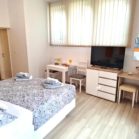 Sirena 2 Апартаменты