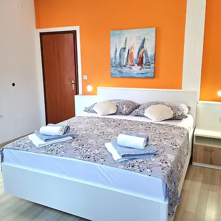 Sirena 2 Апартаменты