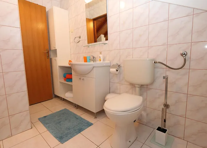 Appartement Sirena 2 *