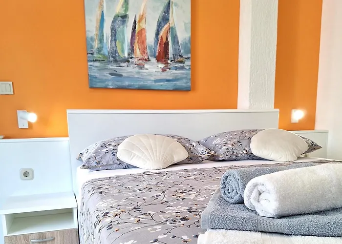 Apartamento Sirena 2 *